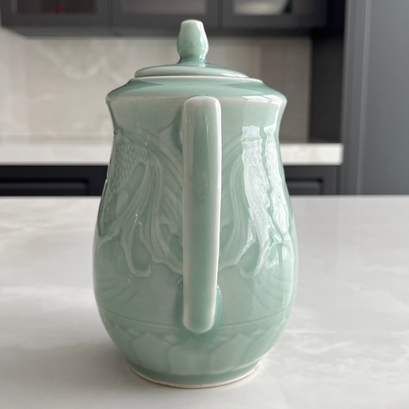 Longquan Celadon Tea Pot and 4 Tea Cups. Koi Fish. - Picture 4 of 16